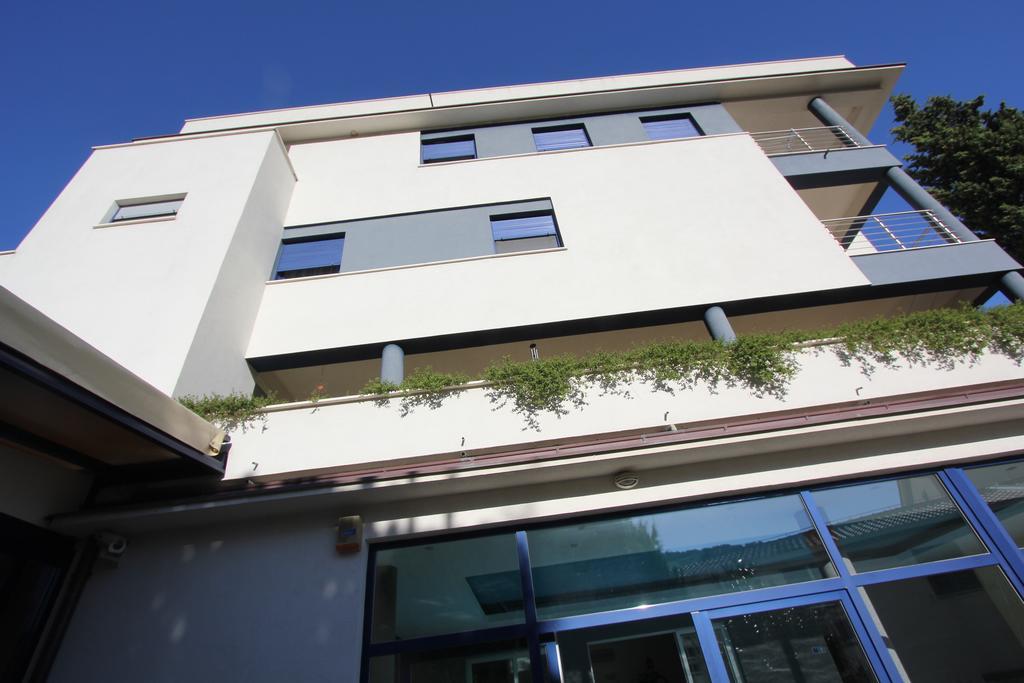 Apartments Villa Ceres Klek Kültér fotó