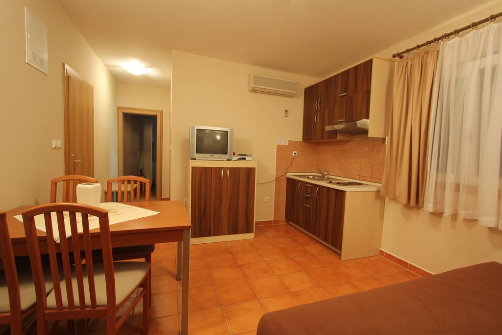 Apartments Villa Ceres Klek Szoba fotó